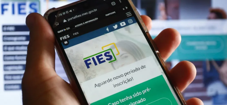 Estudantes poderão renegociar dívidas do Fies a partir de novembro com até 180 parcelas