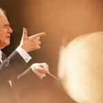 João Carlos Martins emociona Campo Grande no Natal da Cooperação 2025