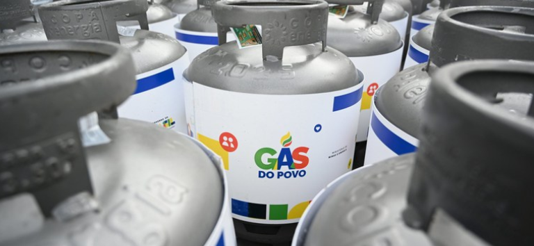 Programa Gás do Povo passa a atender todas as capitais do país a partir desta segunda-feira