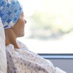 Pacientes com câncer têm direitos garantidos por lei e acesso a benefícios no Brasil