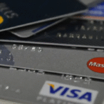 Endividamento das famílias brasileiras atinge recorde histórico em janeiro, aponta CNC