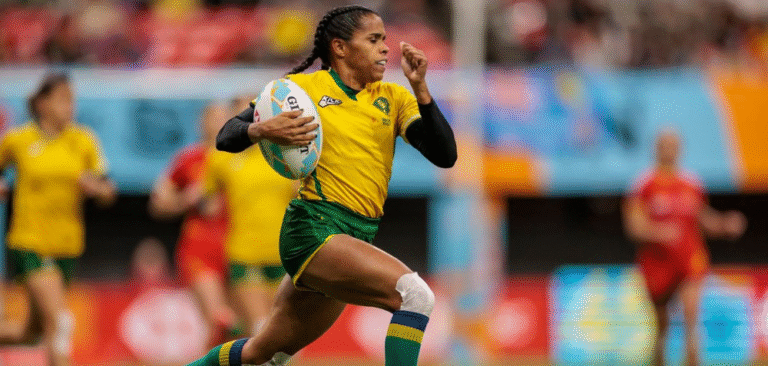 Seleção feminina de rugby busca acesso à elite mundial com destaque para Thalia Costa