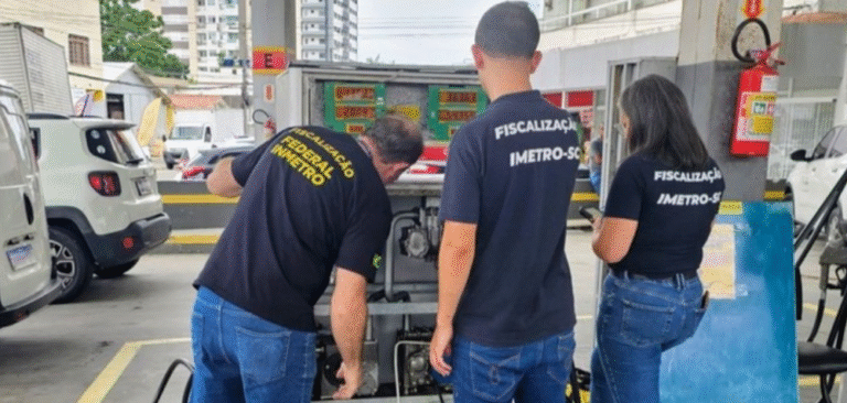 Governo intensifica fiscalização em postos após alta nos preços de combustíveis no país