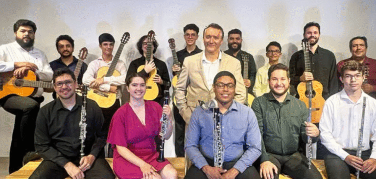 Concerto gratuito em Campo Grande une música sacra e artes visuais em experiência imersiva