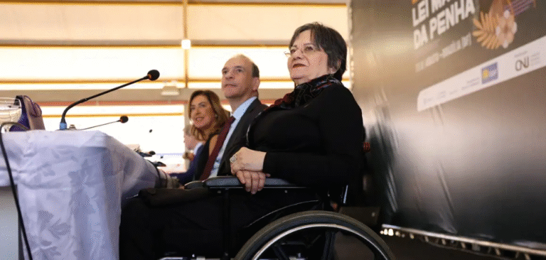 Justiça torna réus quatro suspeitos de campanha de ódio contra Maria da Penha