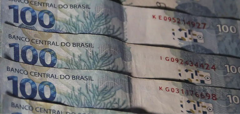 Governo publica Orçamento 2027 em versão simplificada e projeta salário mínimo de R$ 1.717