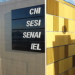 Faturamento da indústria cresce em fevereiro, mas setor ainda enfrenta queda no ano