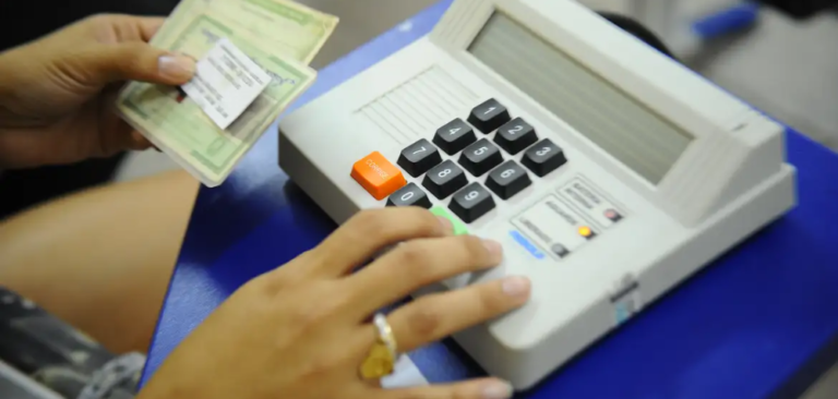 Prazo para regularizar título de eleitor termina em 6 de maio; veja como atualizar dados