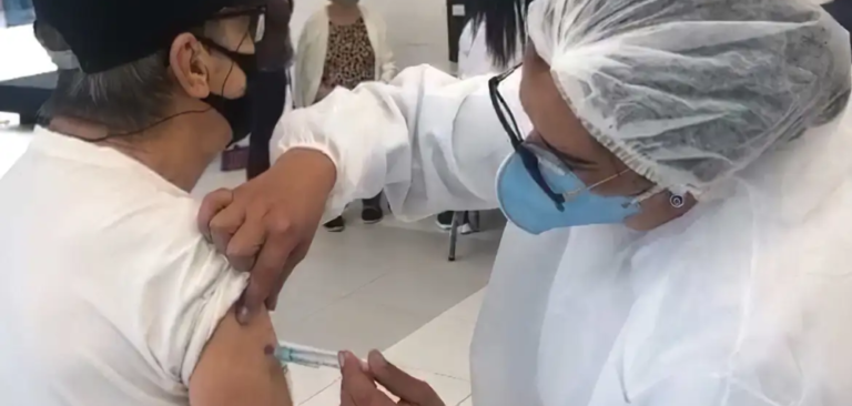 Ministério da Saúde distribui 2,2 milhões de doses contra a covid-19 e reforça campanha de vacinação