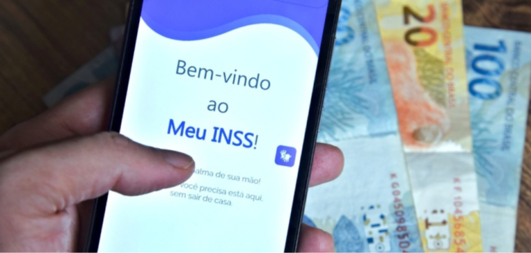 INSS libera consulta ao 13º salário e vai pagar R$ 78 bilhões a beneficiários em 2026
