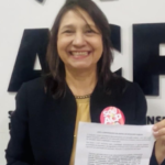 Luiza Ribeiro assina carta compromisso em defesa da educação pública durante aniversário de 74 anos da ACP