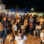 Feirinha em Campo Grande reúne gastronomia, música ao vivo e empreendedorismo local nesta quinta-feira