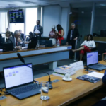 PEC que acaba com a escala 6×1 começa a tramitar no Senado e pode avançar nas próximas semanas