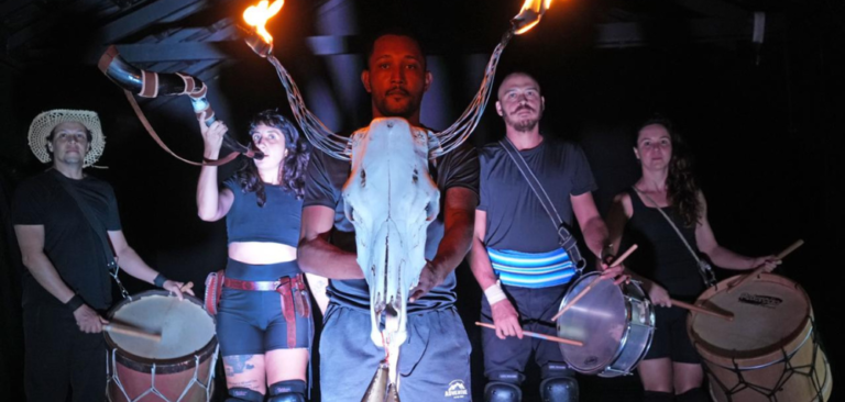 Espetáculo circense inspirado em lendas pantaneiras terá apresentações gratuitas em três bairros de Campo Grande
