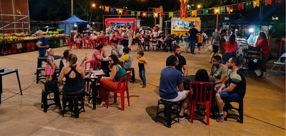 Feira Cidade Jardim realiza edição julina nesta quarta-feira com música ao vivo e comidas típicas em Campo Grande