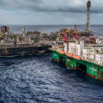 Governo mantém imposto de 12% sobre exportação de petróleo por mais 60 dias