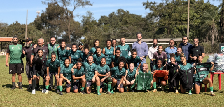 SESI/MS entrega novos uniformes ao Pantanal Feminino antes das quartas de final do Brasileirão Feminino A3