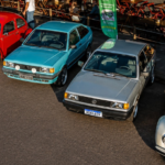 Retrocar MS inicia contagem regressiva com adesivaço para maior encontro de carros antigos de Mato Grosso do Sul