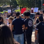 Alunos de Medicina da Uniderp protestam por melhorias e questionam nova avaliação do curso