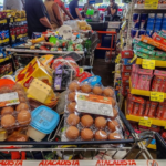Consumo das famílias cresce 2,7% em 2026, mas registra queda em setembro, aponta Abras